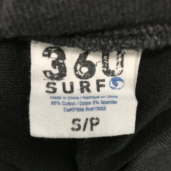 Y2K 360 SURF Love Surf California Low Rise Capri Pants S Black Rainbow Heart - Picture 11 of 12